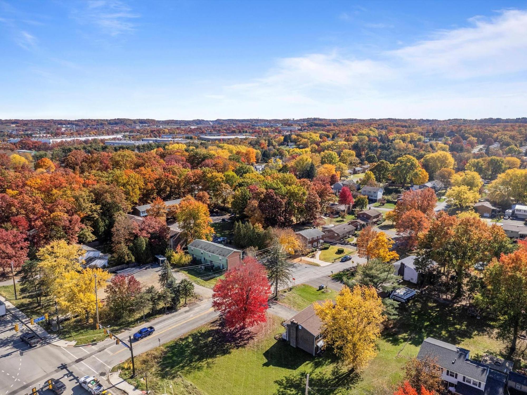 Modern And Accessible 5 Bedroom Home In Cranberry, Pittsburg With Game Room クランベリー・タウンシップ エクステリア 写真